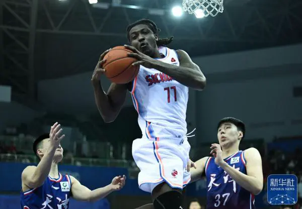 专业篮球运动员如何保持合格状态_1